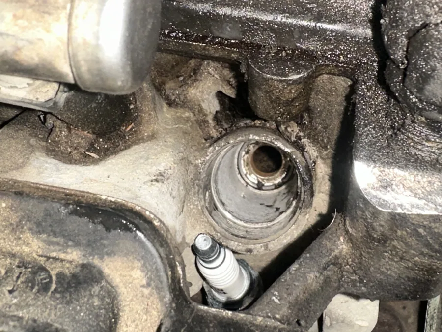 Oil pan and gasket replaced during a mobile engine service